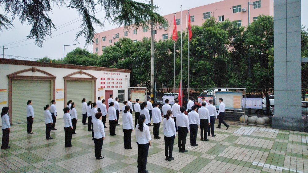 陜煤建設各單位:聚睛九三閱兵 傳承抗戰(zhàn)精神 陜煤建設各單位:聚睛九三閱兵 傳承抗戰(zhàn)精神